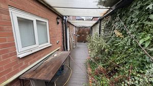 Photo 15- click for photo gallery